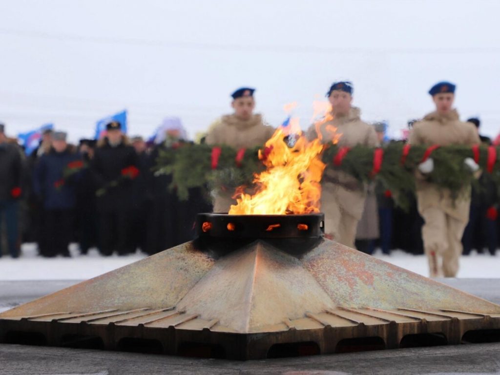 Фото: пресс-служба областного Собрания депутатов